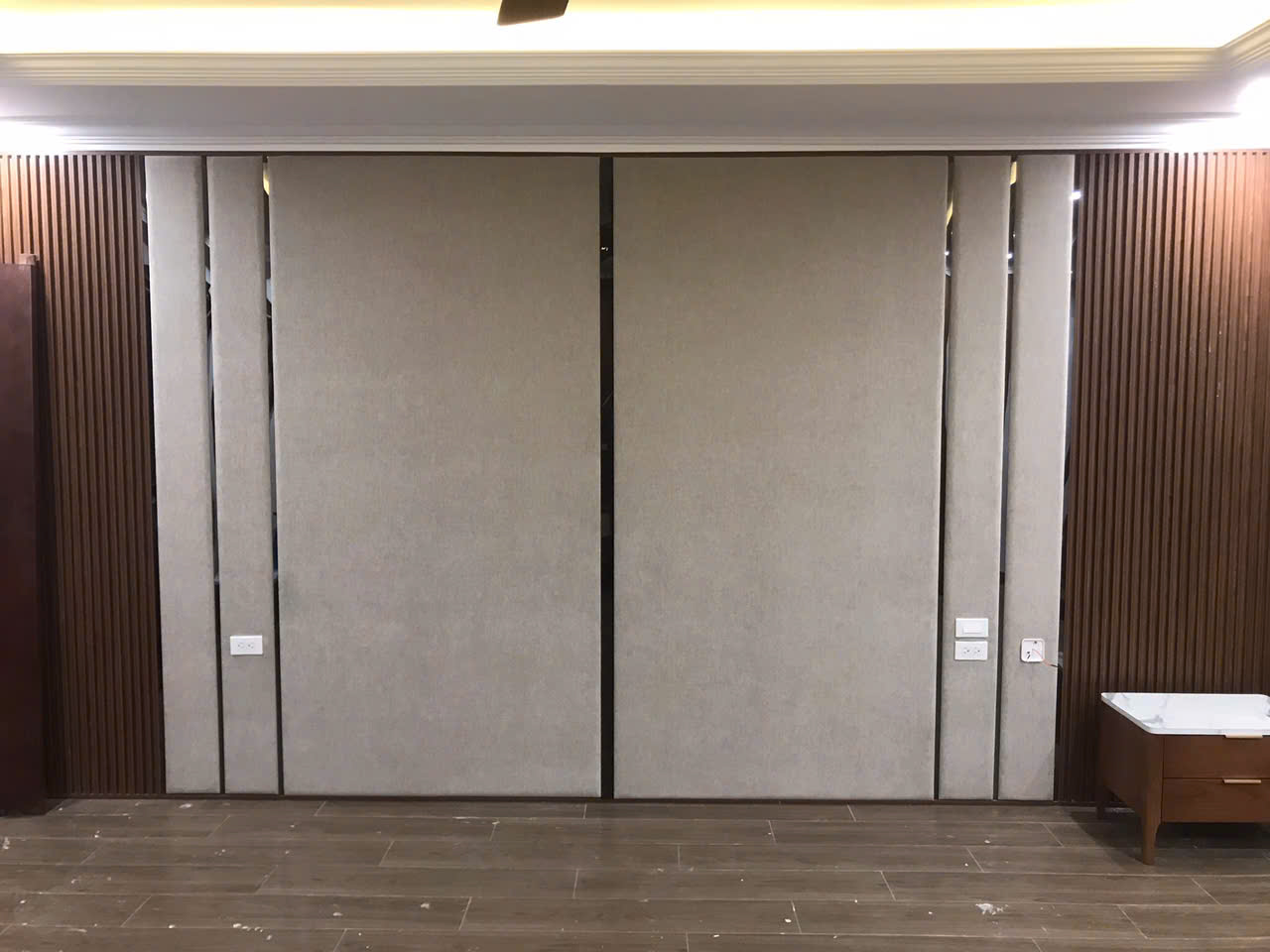 Vách ốp tường phòng ngủ 02
